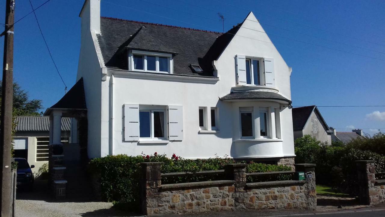 Maison Spacieuse Entre La Ville Et La Cote Saint-Martin-des-Champs  Екстериор снимка