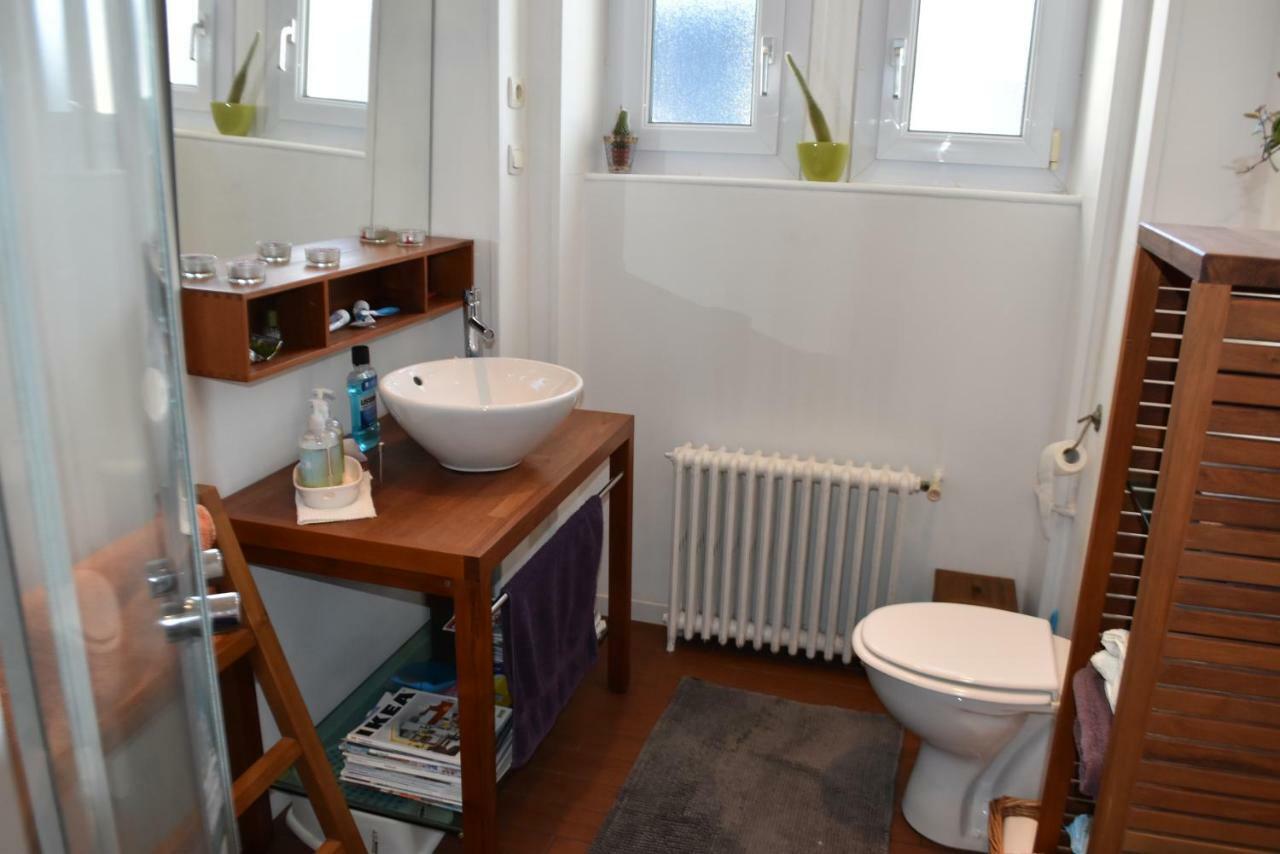 Maison Spacieuse Entre La Ville Et La Cote Saint-Martin-des-Champs  Екстериор снимка